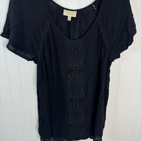 ModCloth Top Large Black Crochet flows Peasant Boho - Picture 2 of 4